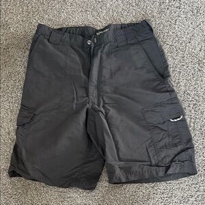 Men’s Wrangler Cargo Shorts